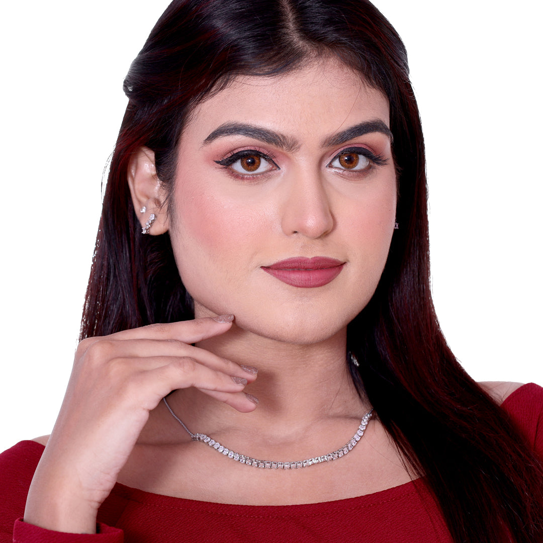 Classic Solitaire Silver Neckless Set