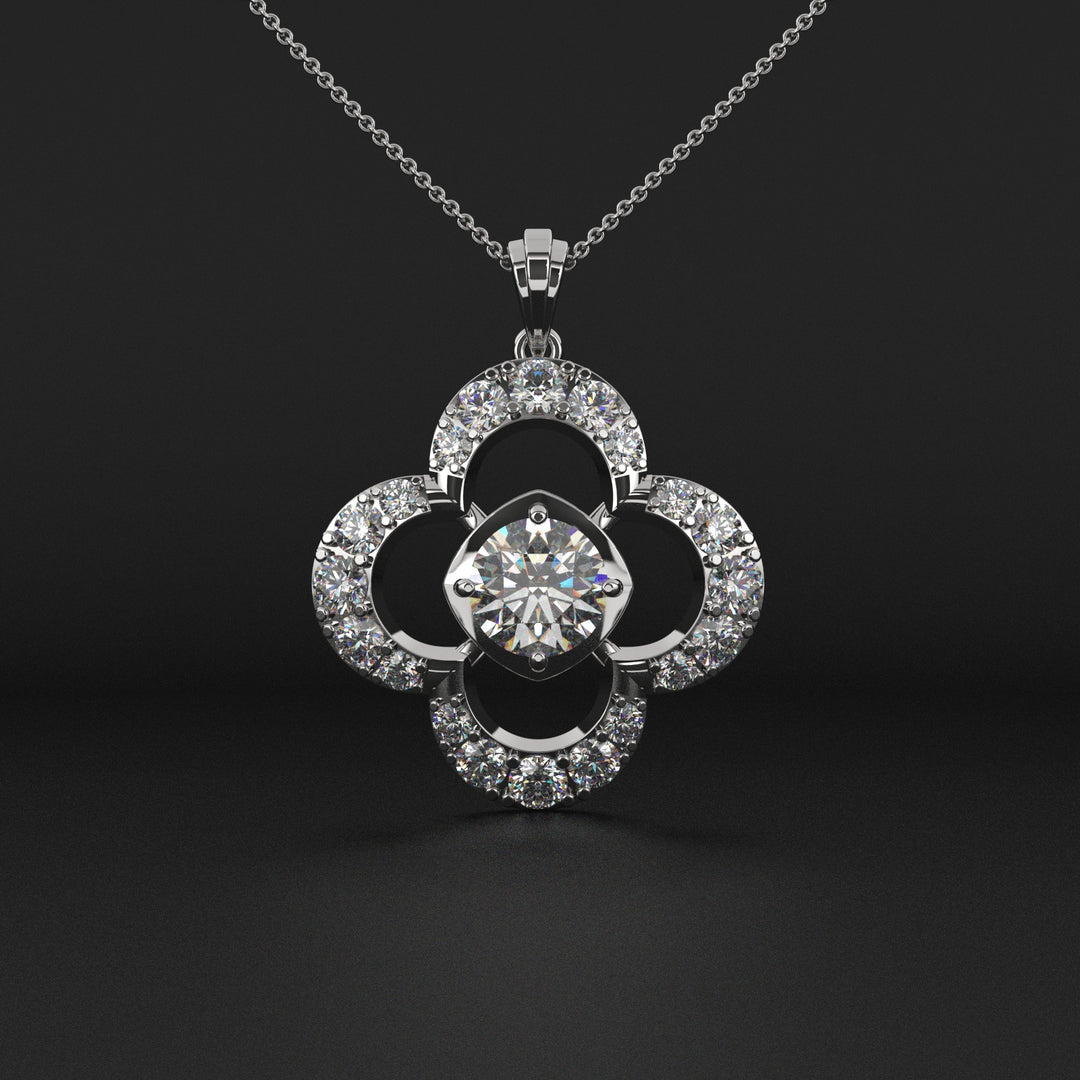 Solitaire Clover-Shaped Pendant