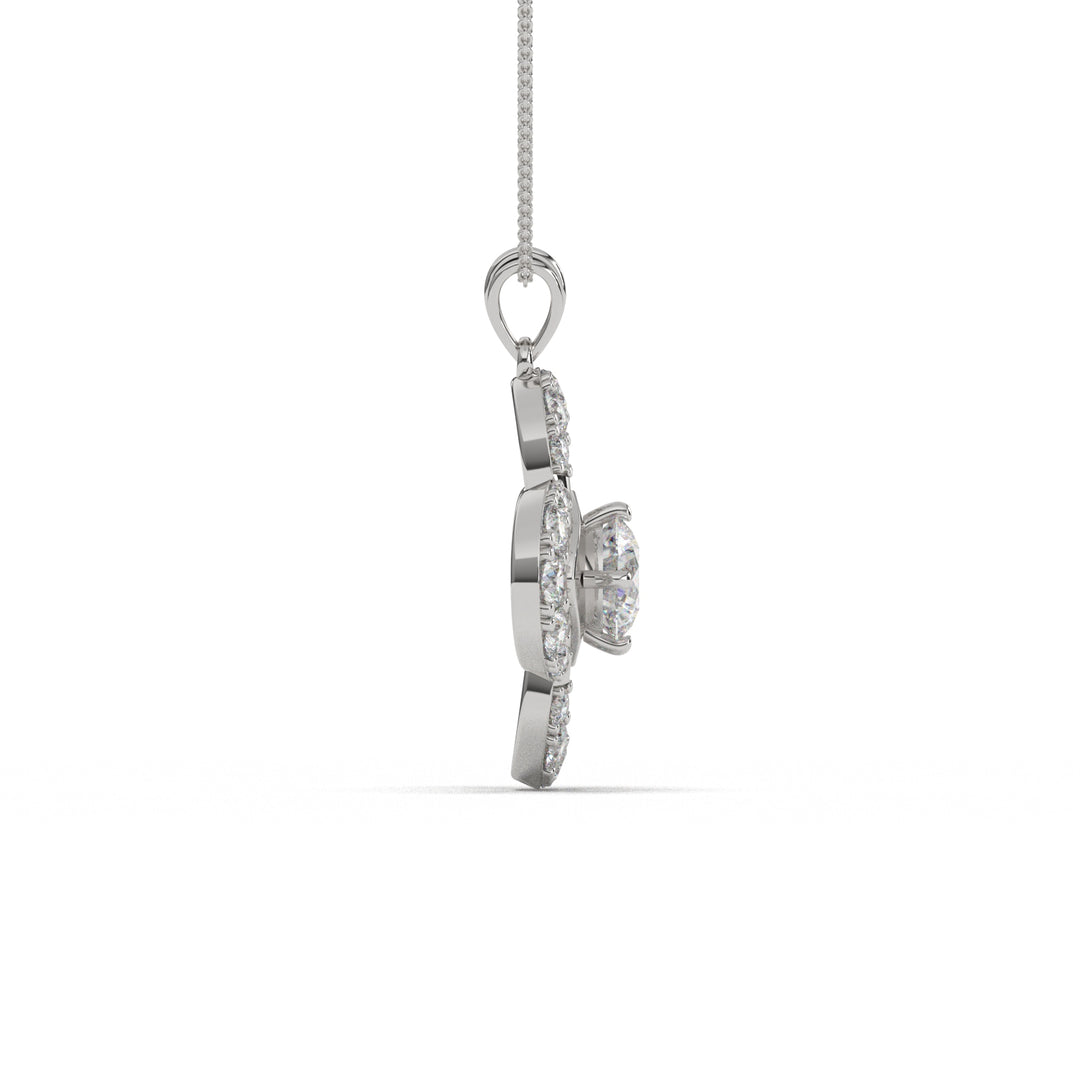 Solitaire Clover-Shaped Pendant